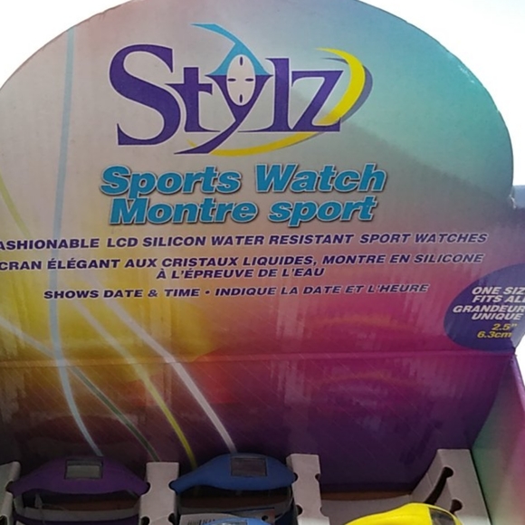 Stylz Kids/Men/Woman's Trendy Digital Sports Watch - Picture 5 of 5